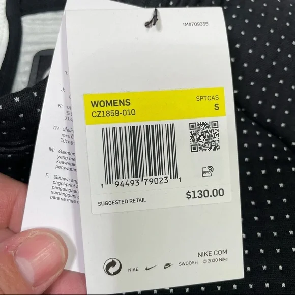 Nike Sportswear Tech Pack Women's Fleece Pullover - Picture 5 of 10